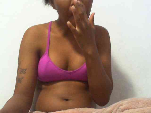 Maylis55 webcam