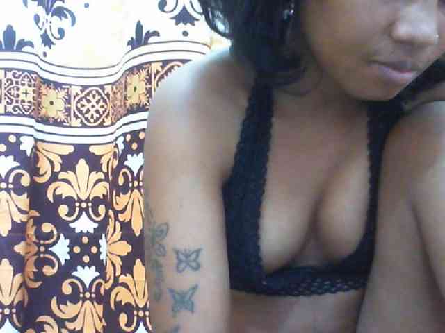 Maylis55 webcam
