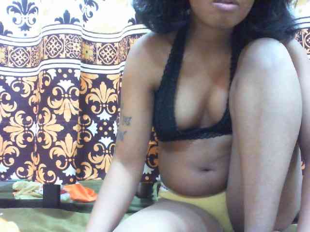 Maylis55 webcam