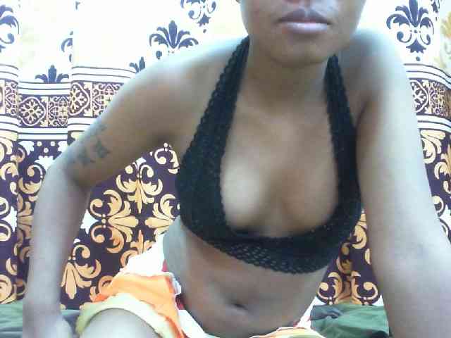Maylis55 webcam