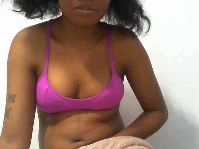 Maylis55 webcam