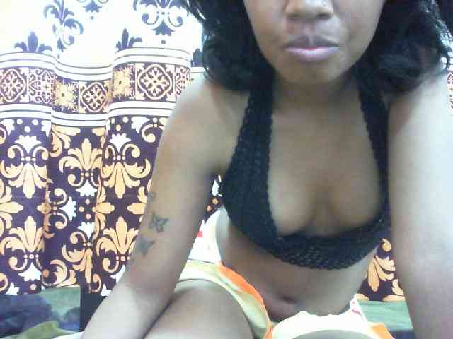 Maylis55 webcam
