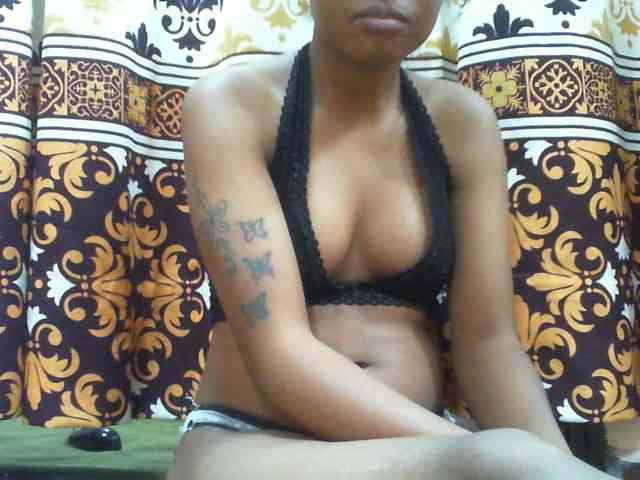 Maylis55 webcam