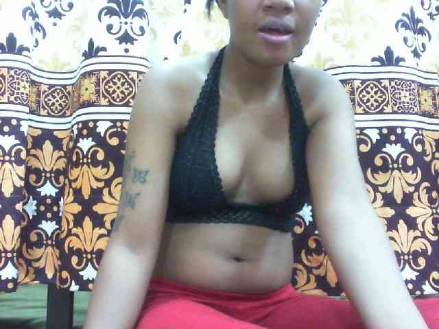 Maylis55 webcam