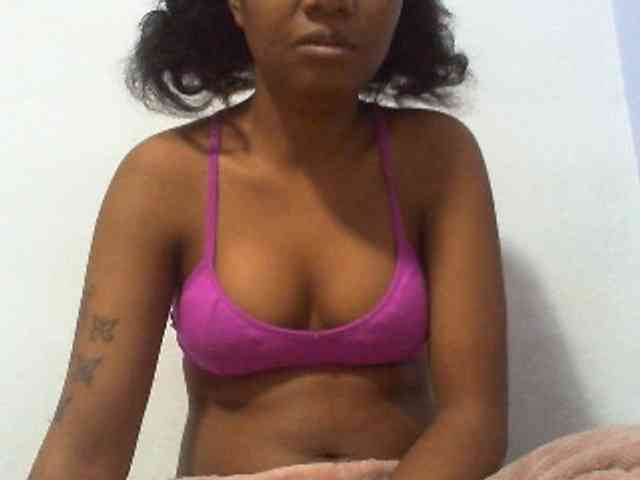 Maylis55 webcam