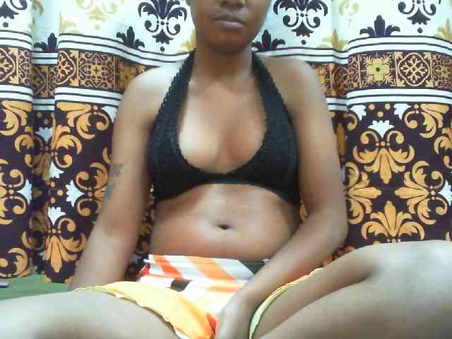 Maylis55 webcam