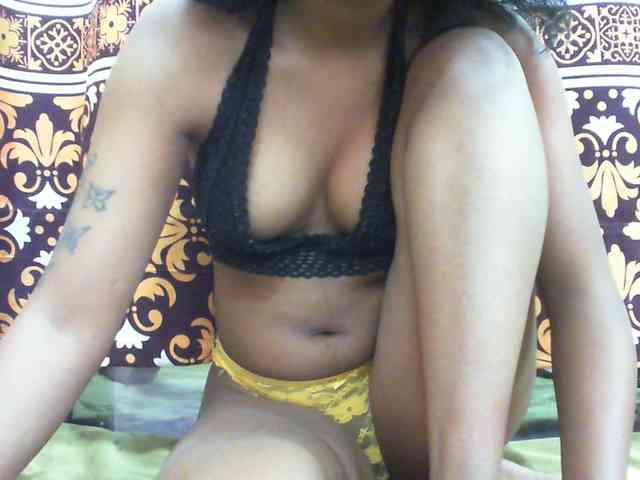 Maylis55 webcam