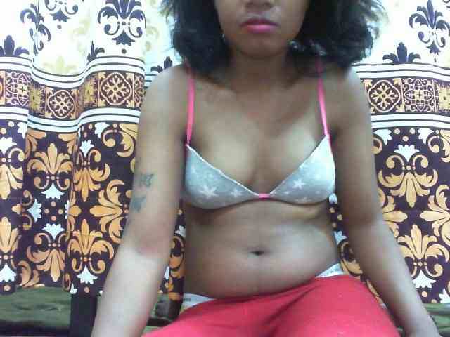 Maylis55 webcam