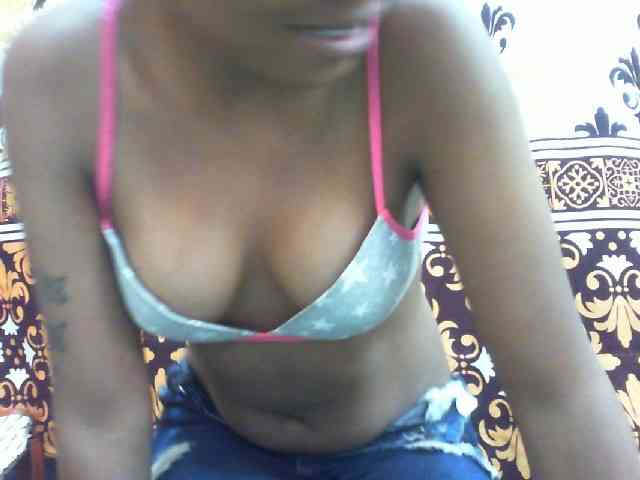 Maylis55 webcam