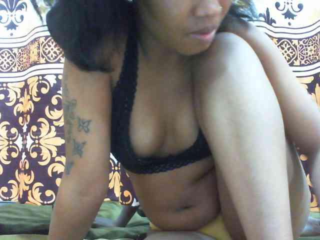 Maylis55 webcam