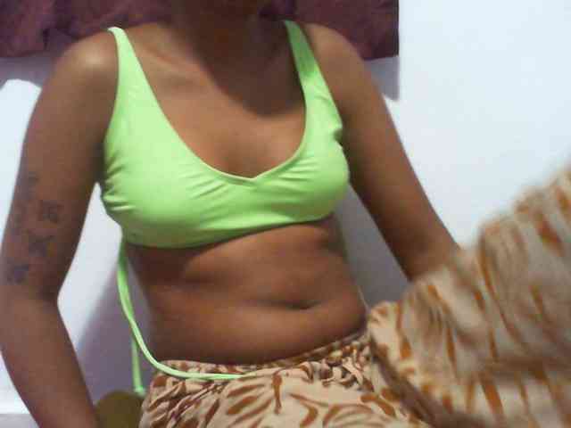 Maylis55 webcam
