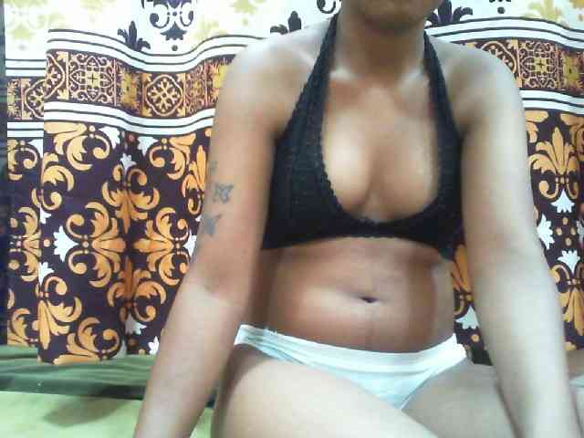 Maylis55 webcam