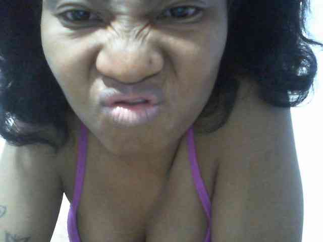 Maylis55 webcam