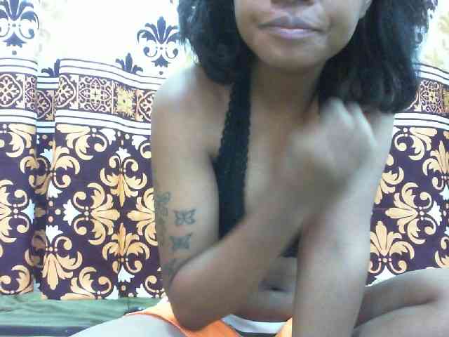 Maylis55 webcam