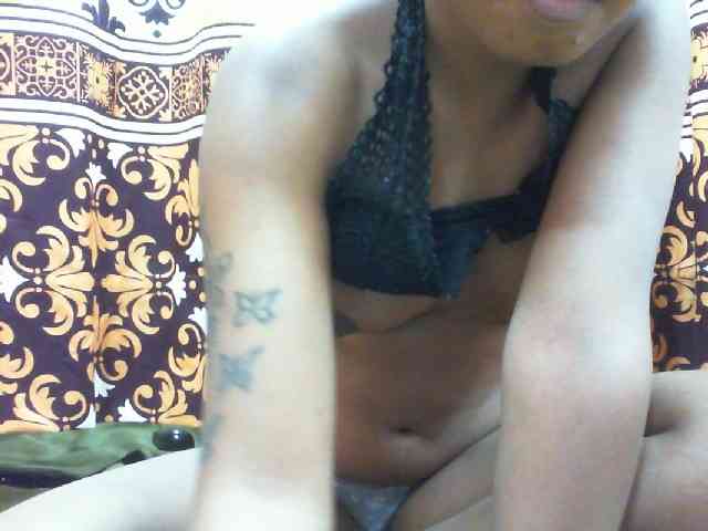 Maylis55 webcam