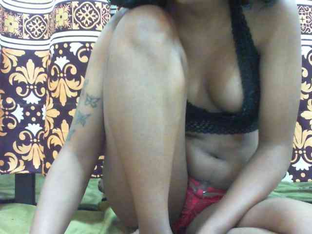 Maylis55 webcam