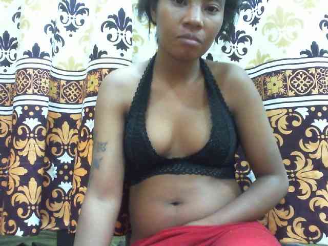 Maylis55 webcam