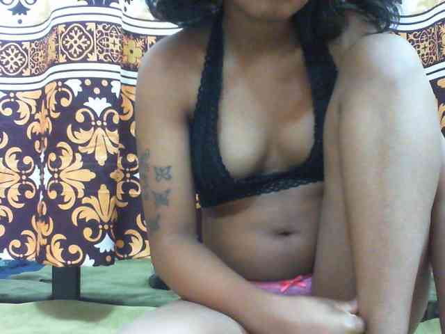 Maylis55 webcam