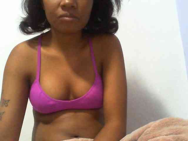 Maylis55 webcam