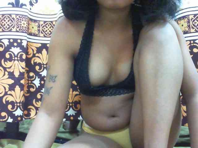 Maylis55 webcam