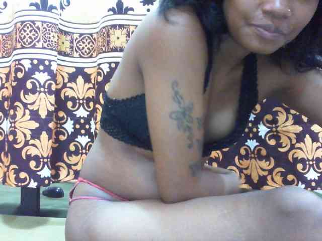 Maylis55 webcam