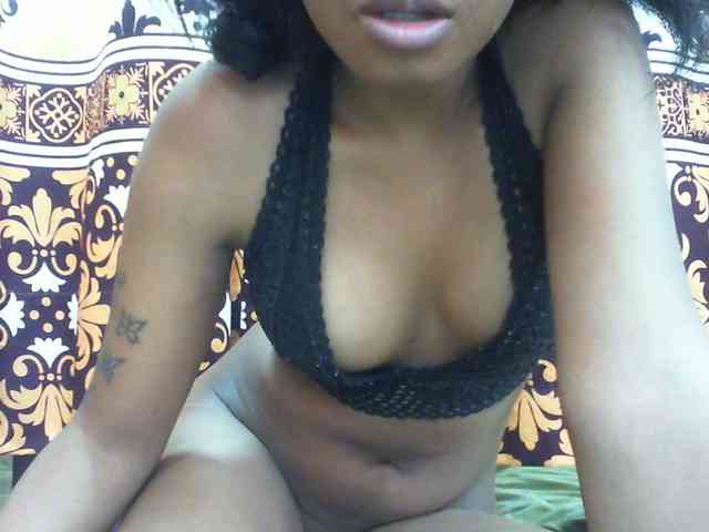 Maylis55 webcam