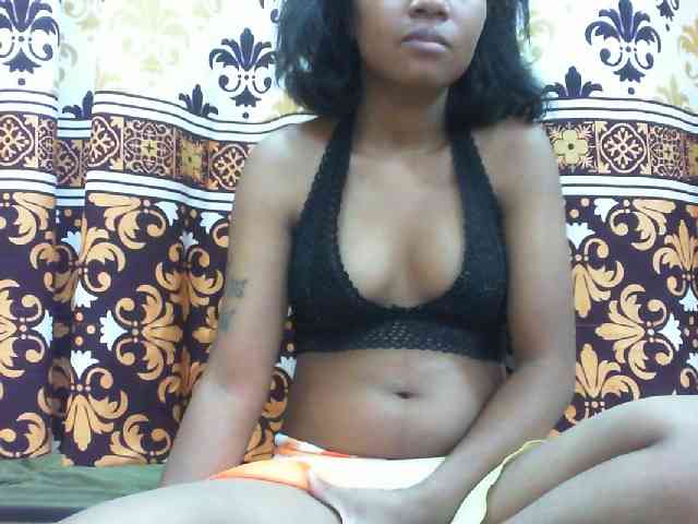 Maylis55 webcam