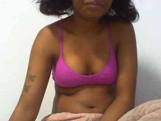 Maylis55 webcam