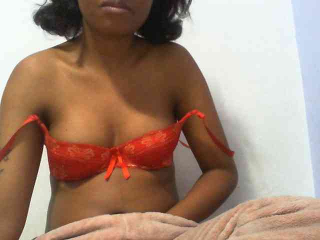 Maylis55 webcam
