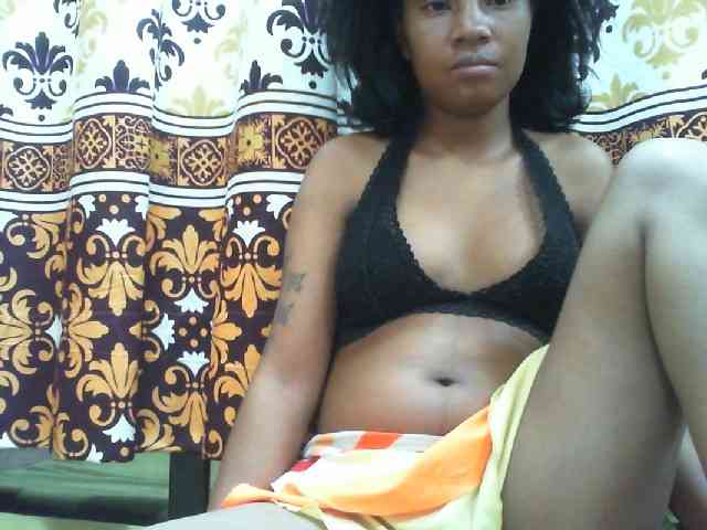 Maylis55 webcam