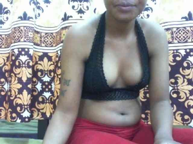 Maylis55 webcam