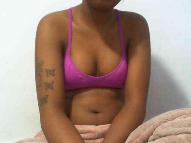 Maylis55 webcam