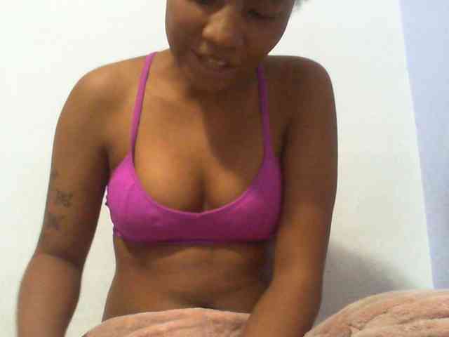 Maylis55 webcam