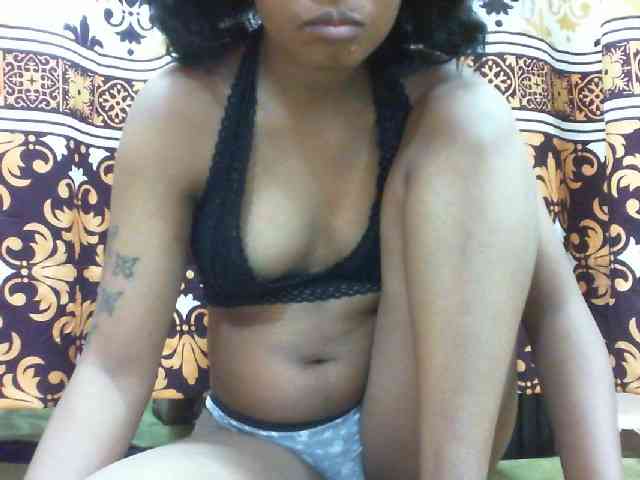 Maylis55 webcam
