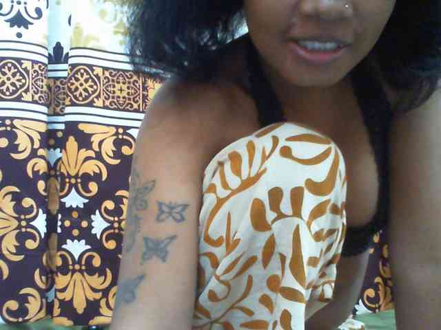 Maylis55 webcam