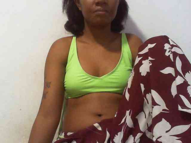 Maylis55 webcam