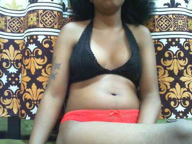 Maylis55 webcam