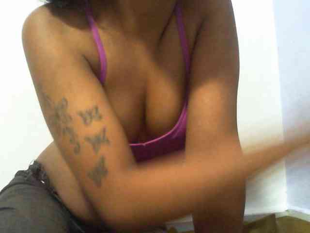 Maylis55 webcam