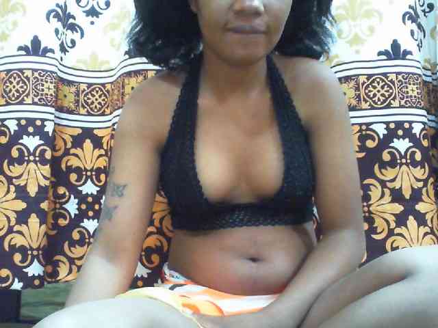 Maylis55 webcam