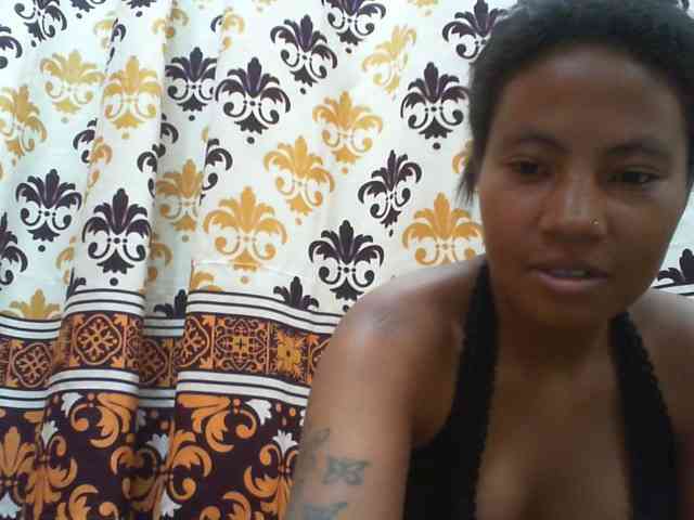 Maylis55 webcam