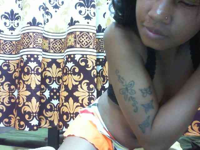Maylis55 webcam