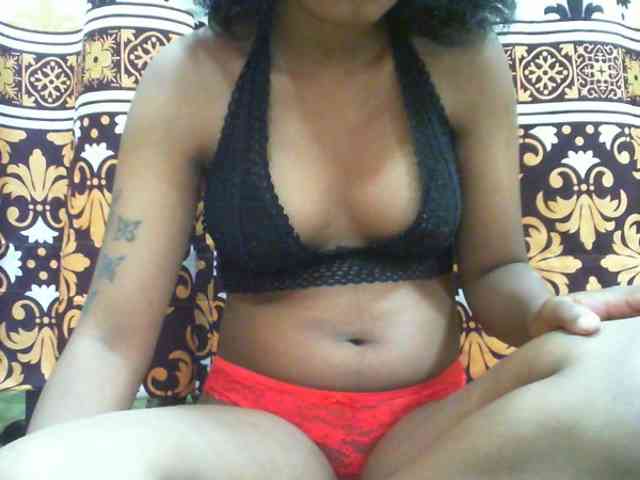 Maylis55 webcam
