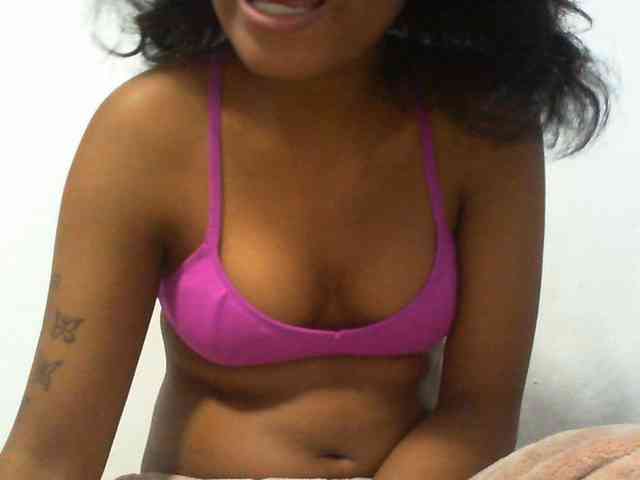 Maylis55 webcam