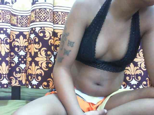 Maylis55 webcam