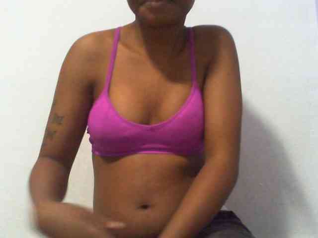 Maylis55 webcam