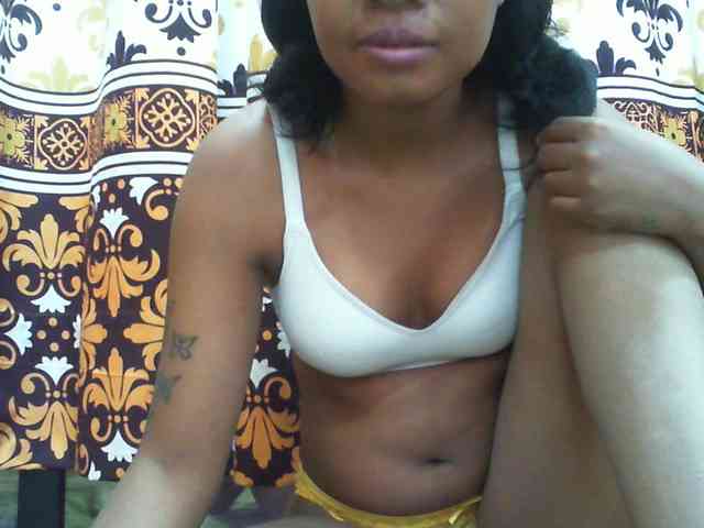 Maylis55 webcam