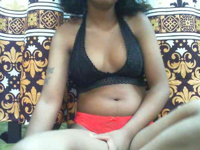 Maylis55 webcam