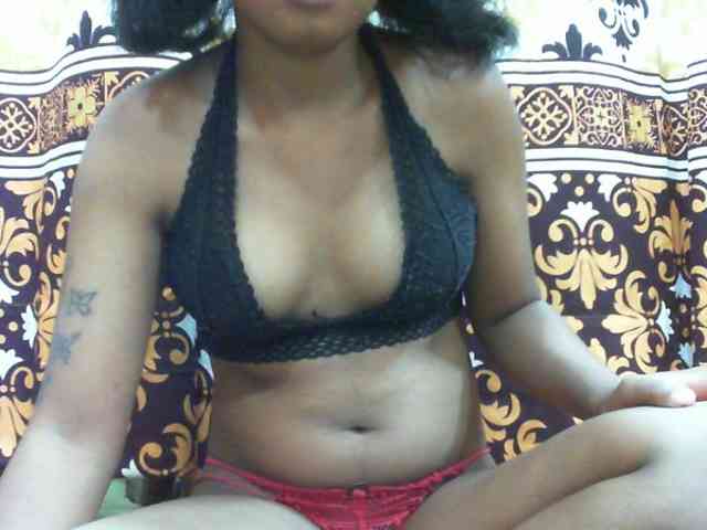 Maylis55 webcam