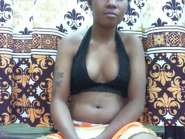 Maylis55 webcam