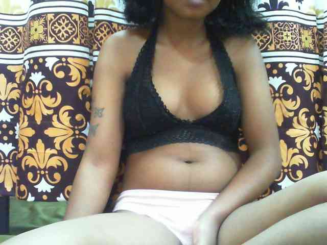 Maylis55 webcam
